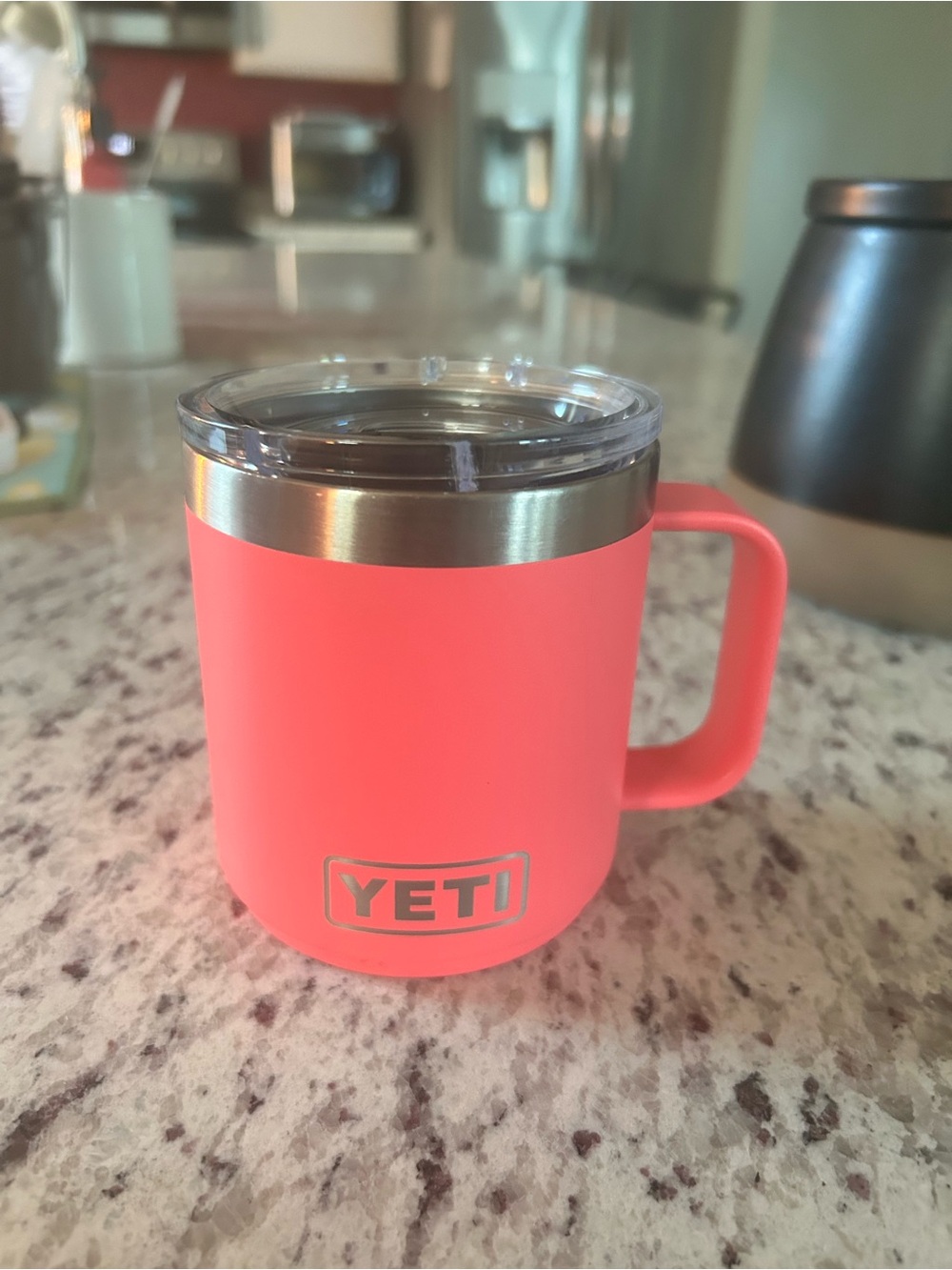 Yeti pink Insulated Mug with Clear Lid